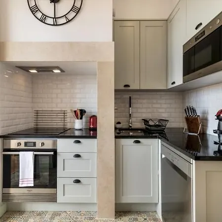 Daire Guestready - Contemporary Apt In Central *